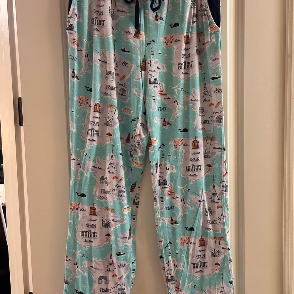 🐒🌎🙊munki munki 🌎 ‘around the world’ Map Print Pajama Set 🐒🌎🙈 - Picture 4 of 12